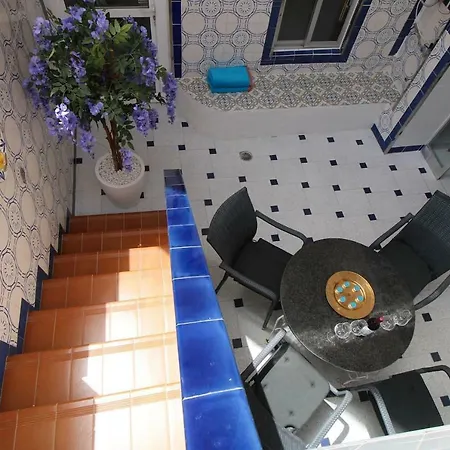 Big With Unique Patio Near Santa Barbara Castle Аликанте
